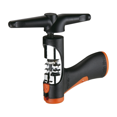 professional chain clincher for 10 and 11 speed bicycles - suitable for campagnolo and shimano - patented design with pin guide