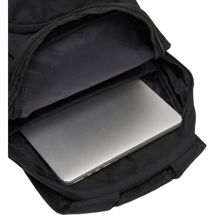 OAKLEY Laptopinpesu RC 801044000VAR