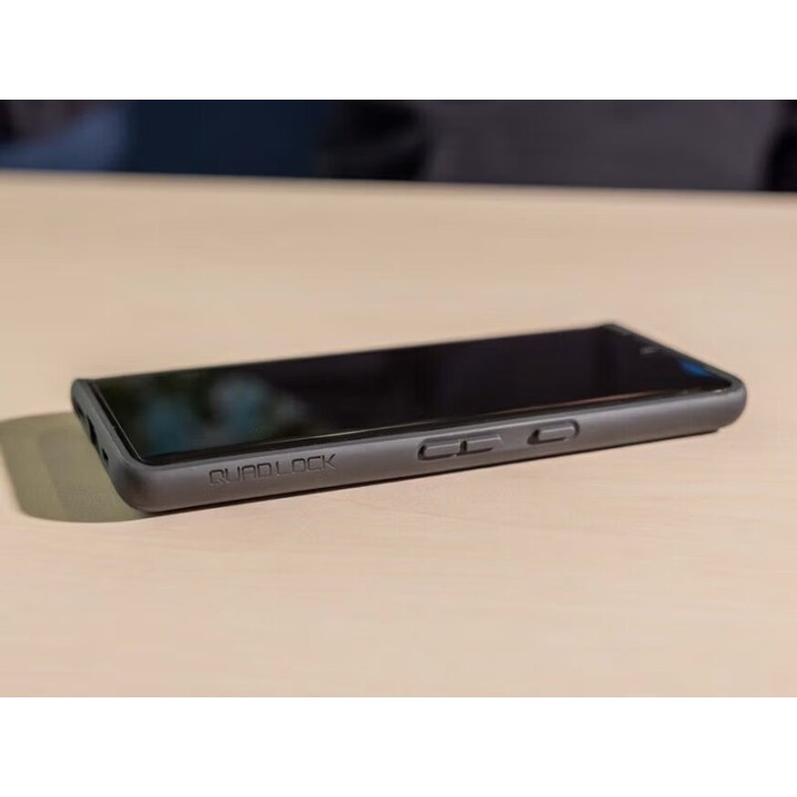 QUAD LOCK Screenprotector van gehard glas IPHONE 17 E