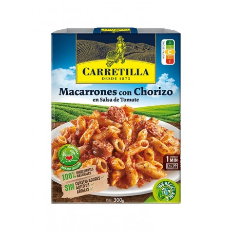 prato preparado de macarrão com chouriço