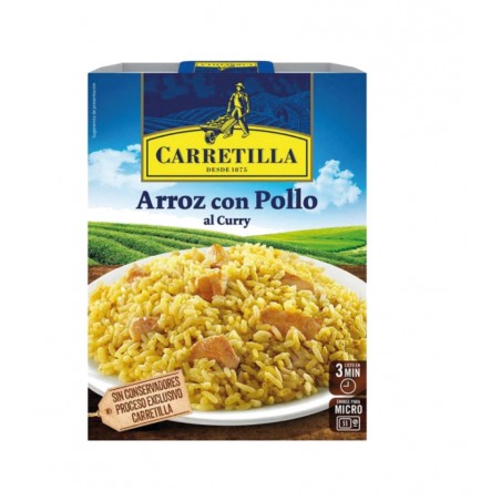 prato preparado de arroz com curry de frango