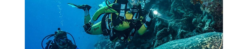 Flashlights and spotlights for scuba diving - Scubatic